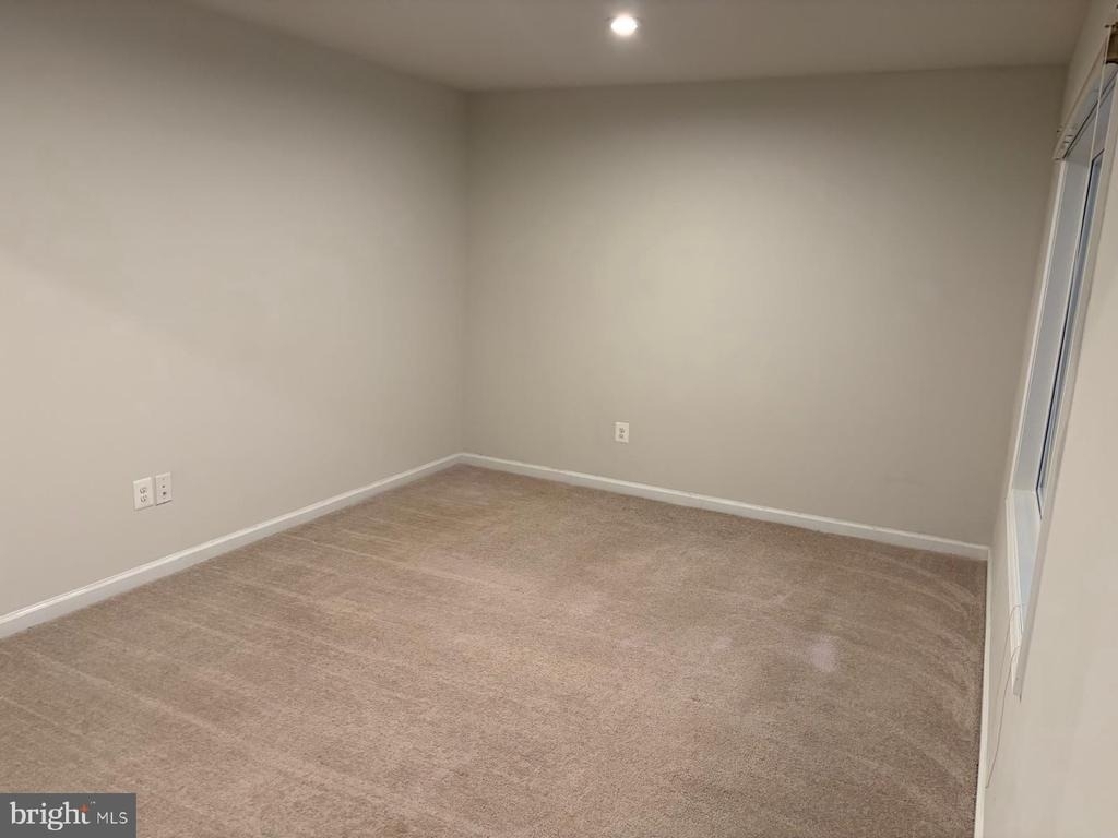 7546 Mint Springs Court - Photo 28