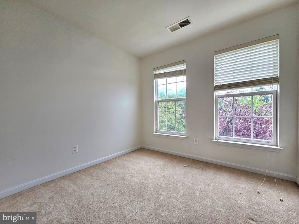 15314 Elizabeth Burbage Loop - Photo 16