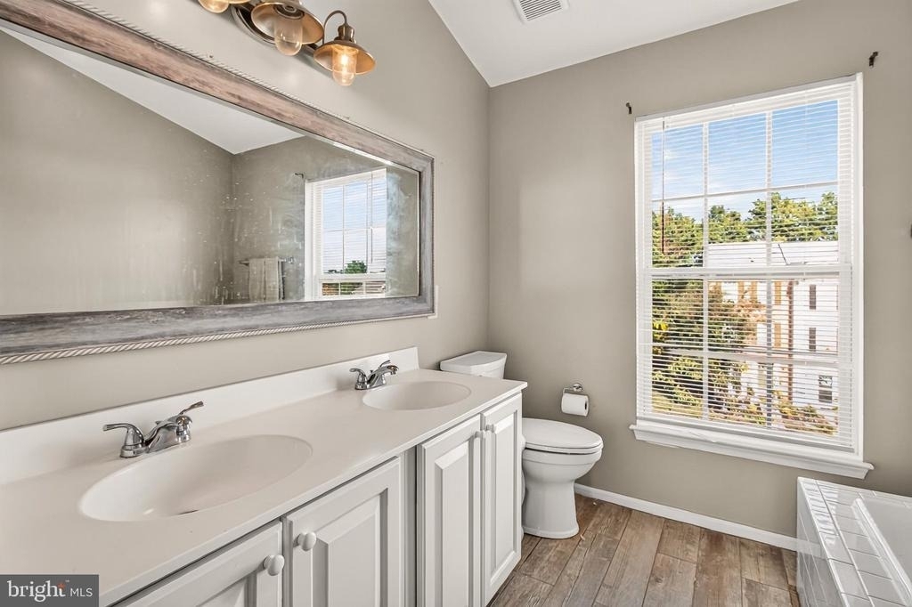 12415 Selkirk Circle - Photo 33