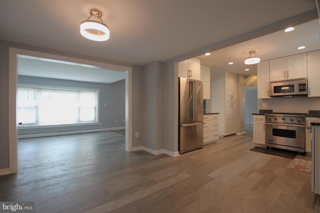 14702 Anderson Street - Photo 11