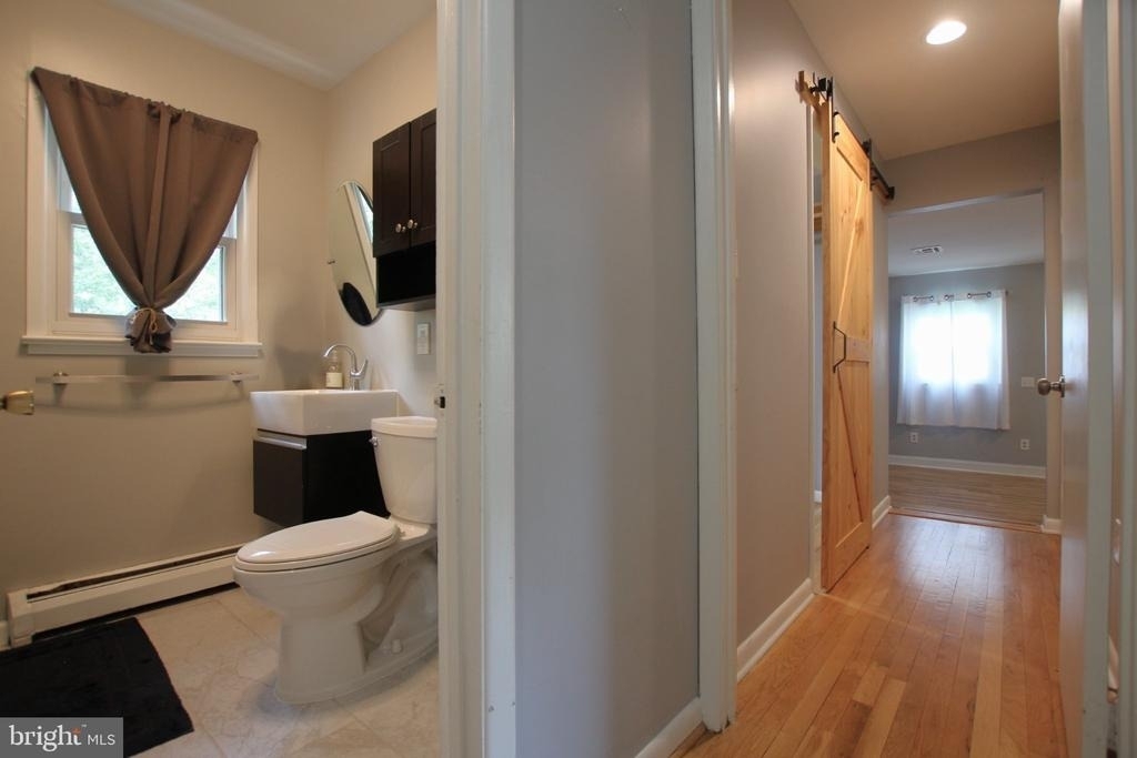 14702 Anderson Street - Photo 16