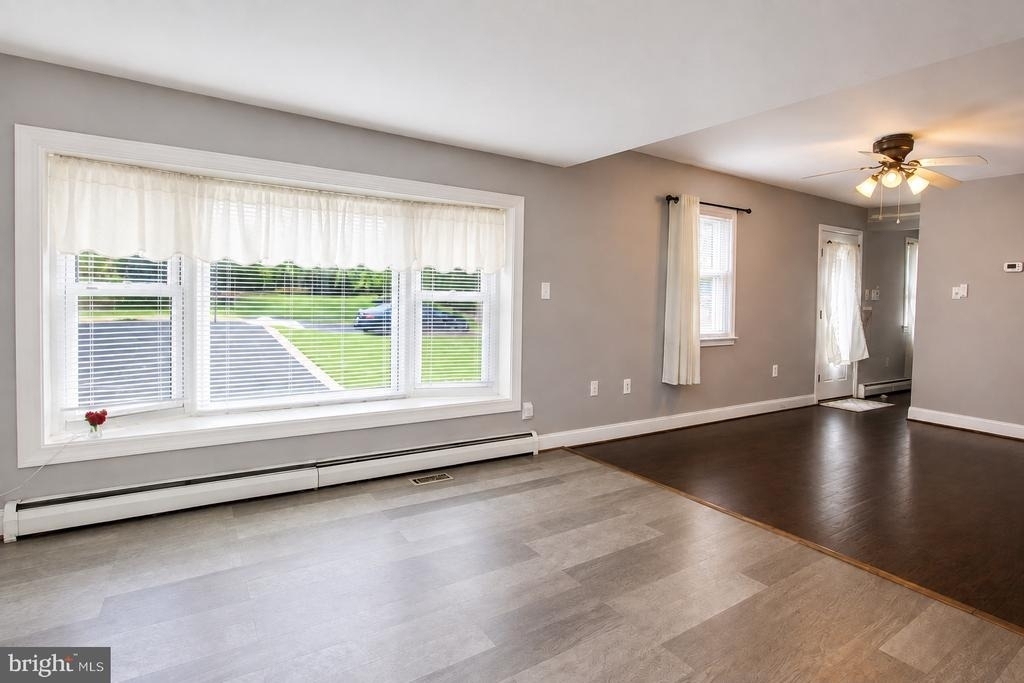 14702 Anderson Street - Photo 1