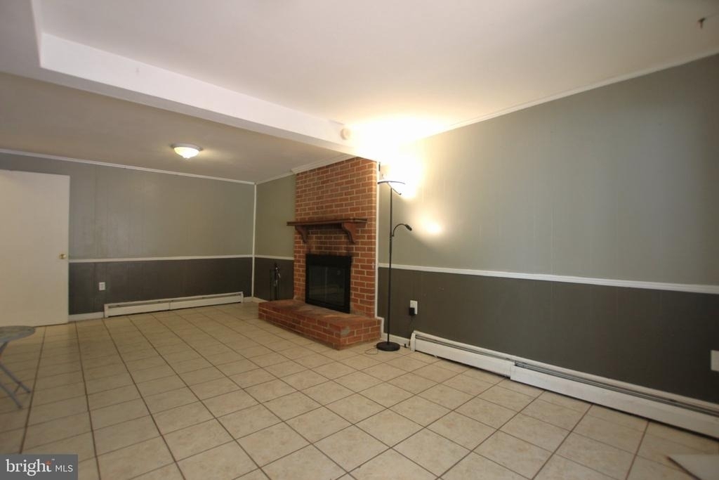14702 Anderson Street - Photo 27