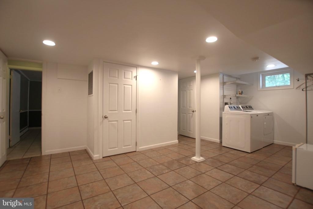14702 Anderson Street - Photo 29