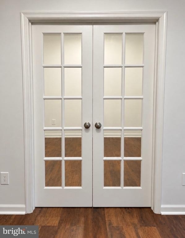 25209 Eisenhower Drive - Photo 9