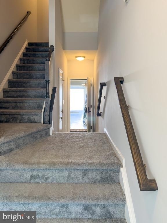 23548 Buckland Farm Terrace - Photo 1
