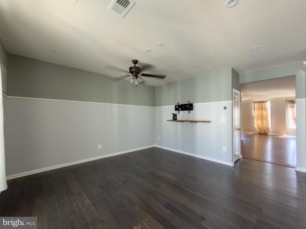 23548 Buckland Farm Terrace - Photo 6