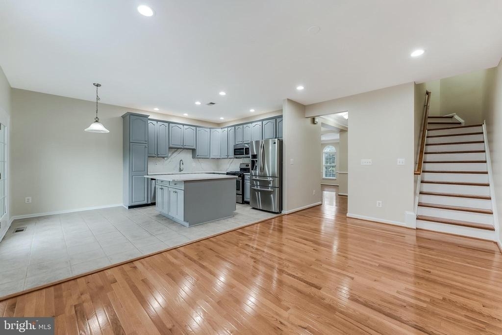 43619 Picketts Corner Terrace - Photo 21