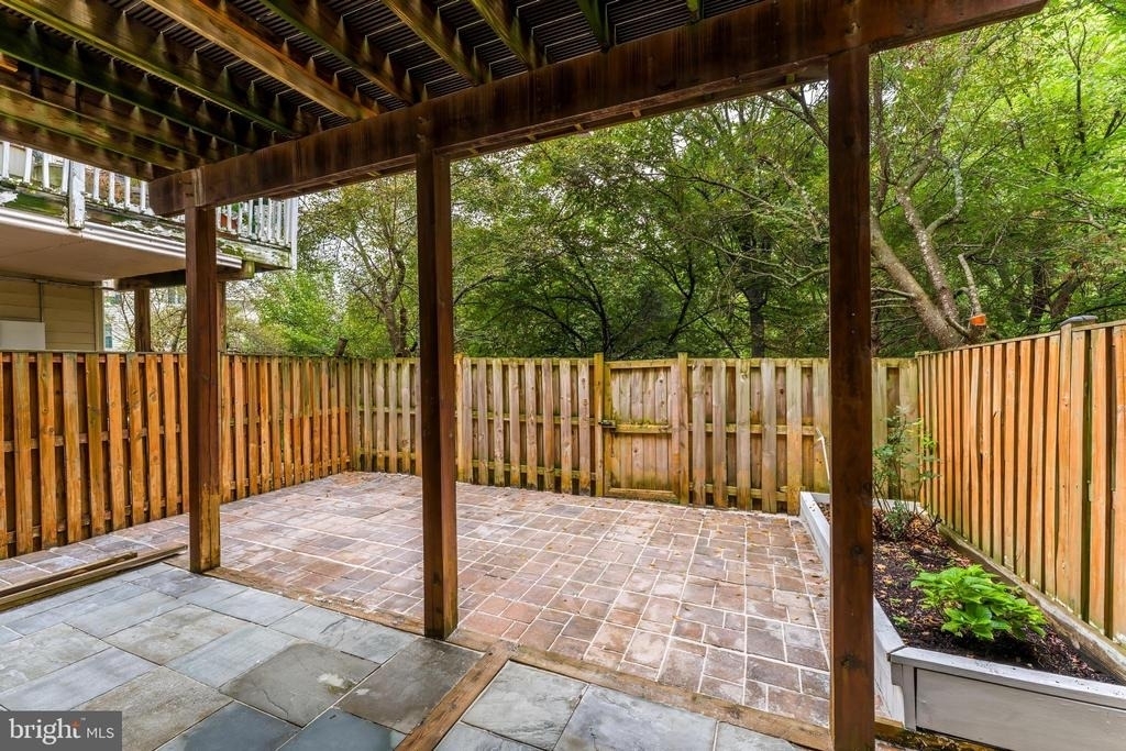 43619 Picketts Corner Terrace - Photo 49