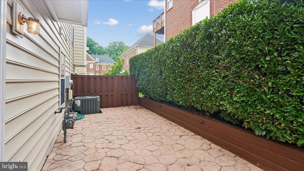 47761 Scotsborough Square - Photo 3