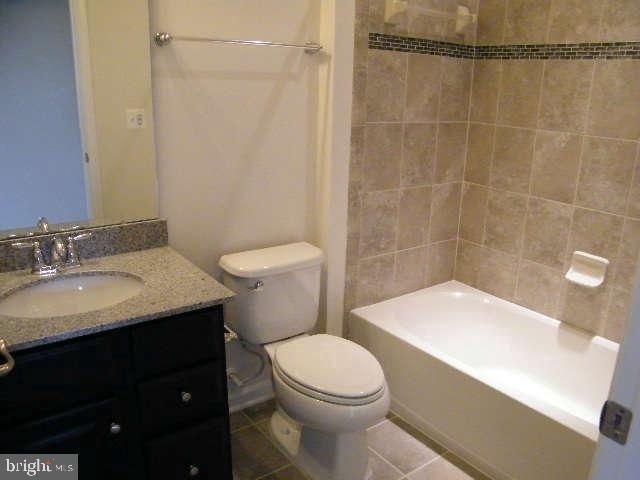 42577 Burbank Terrace - Photo 6