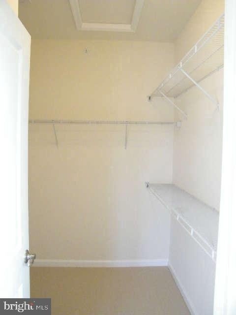 42577 Burbank Terrace - Photo 10