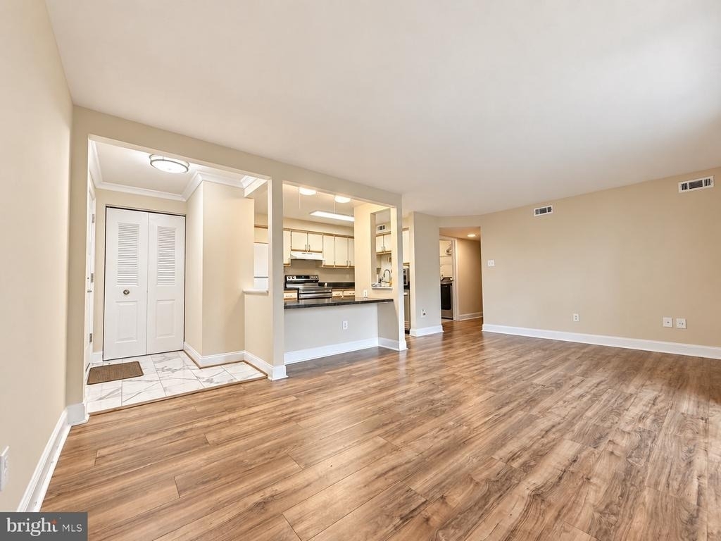 4420 Groombridge Way - Photo 2