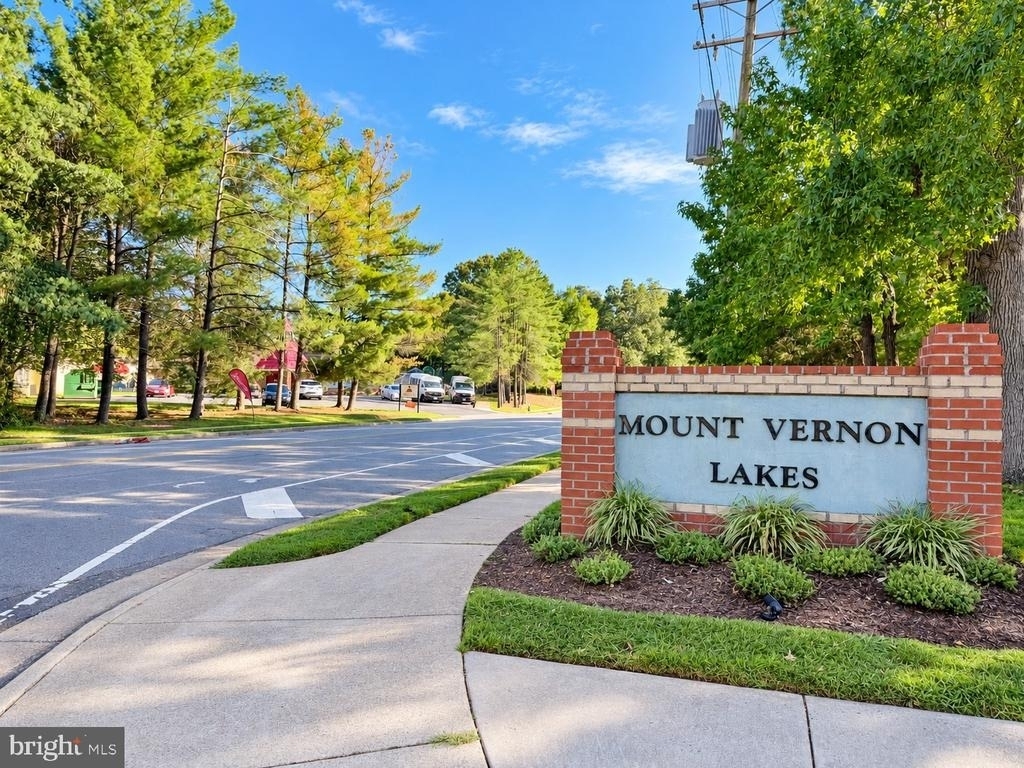 4420 Groombridge Way - Photo 1