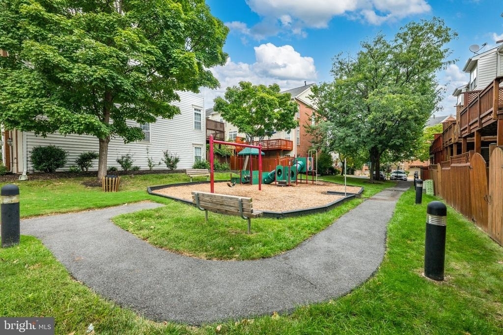 2821 Laura Gae Circle - Photo 29