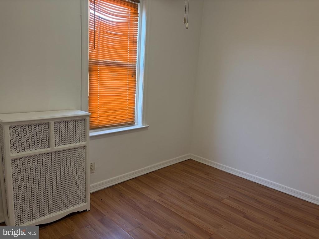 7058 Saybrook Avenue - Photo 15