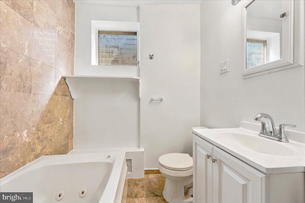 3052 Aramingo Avenue - Photo 5