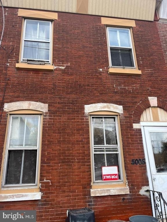 5005 Jackson Street - Photo 0