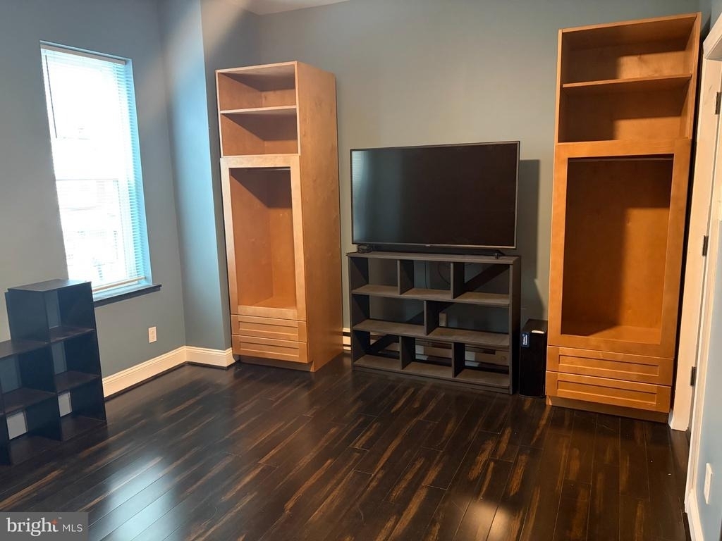 3133 N Front Street - Photo 5