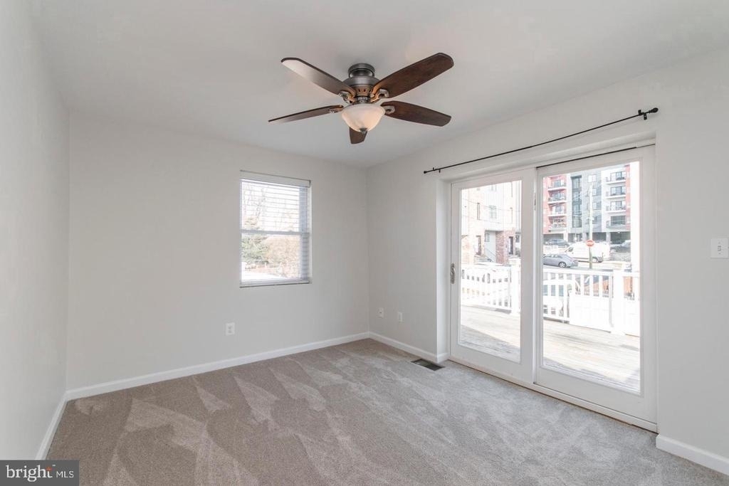 3773 Cresson Street - Photo 12