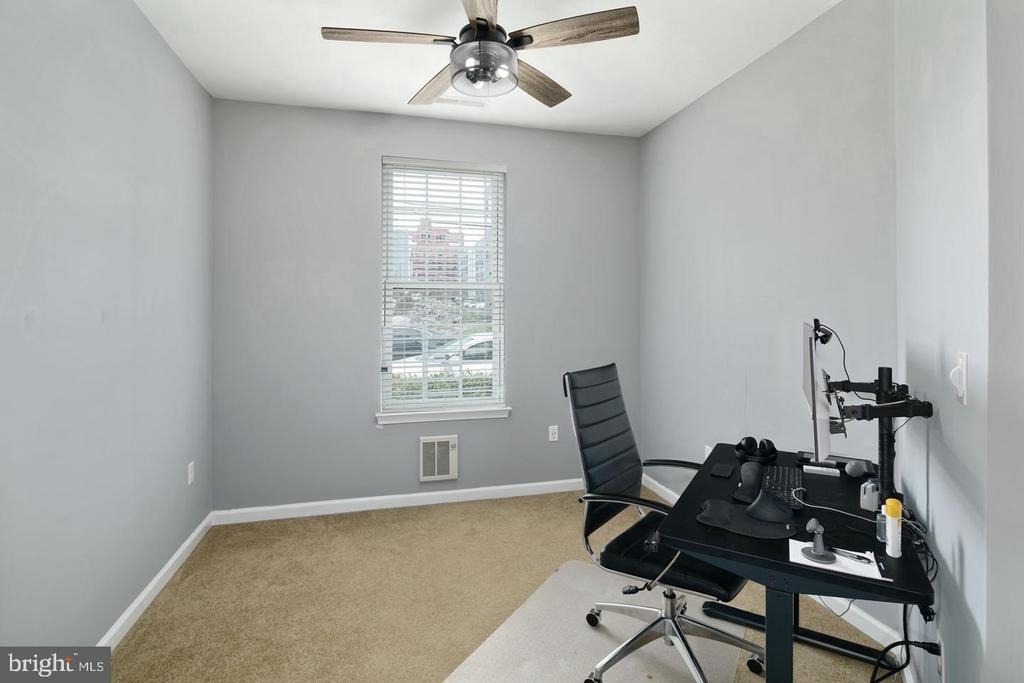 3124 W Master Street - Photo 18