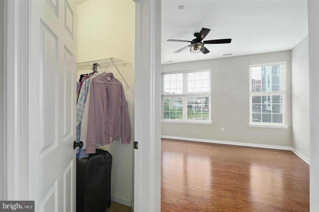 3124 W Master Street - Photo 16