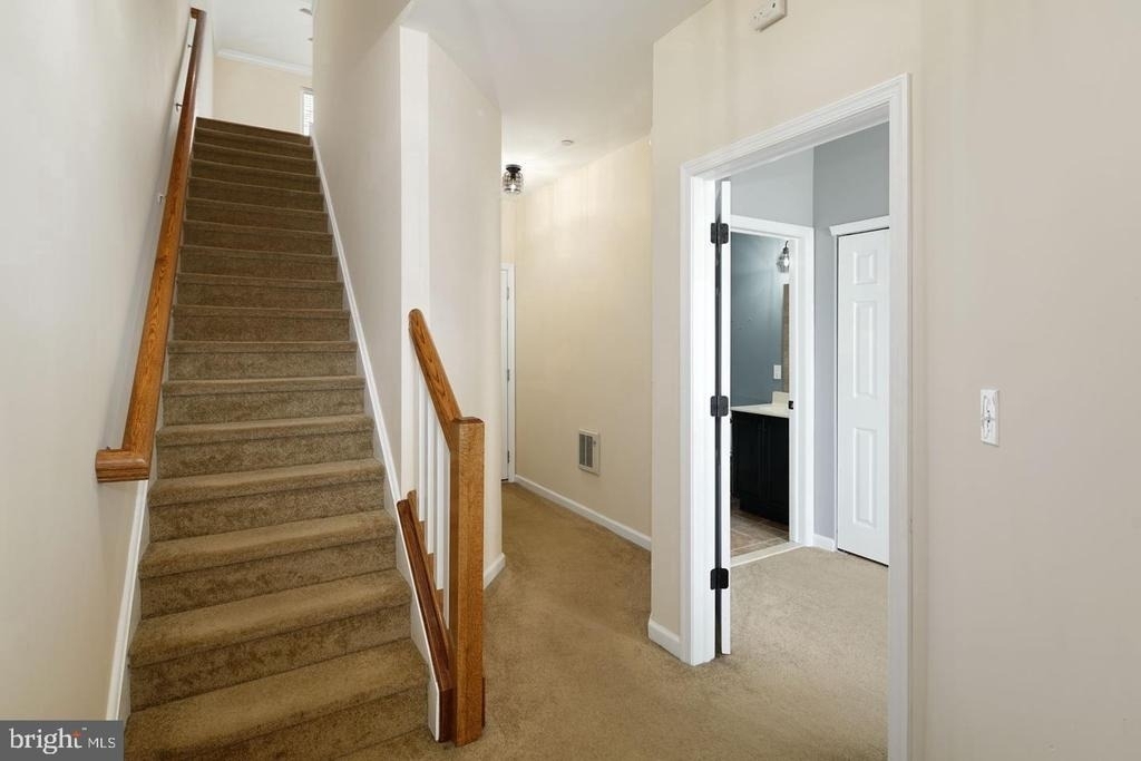 3124 W Master Street - Photo 12