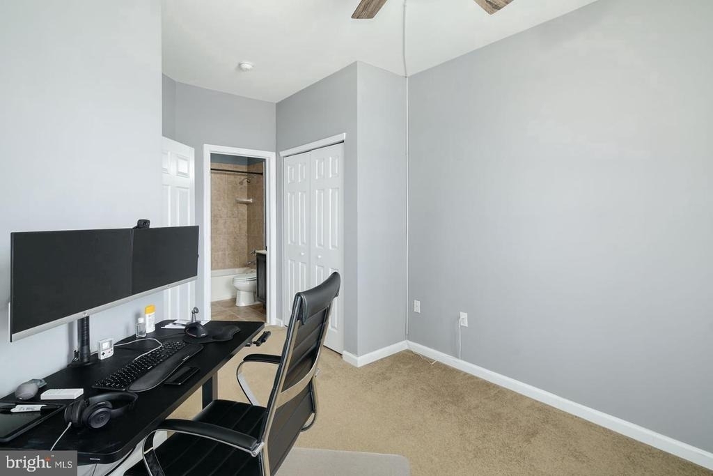 3124 W Master Street - Photo 19