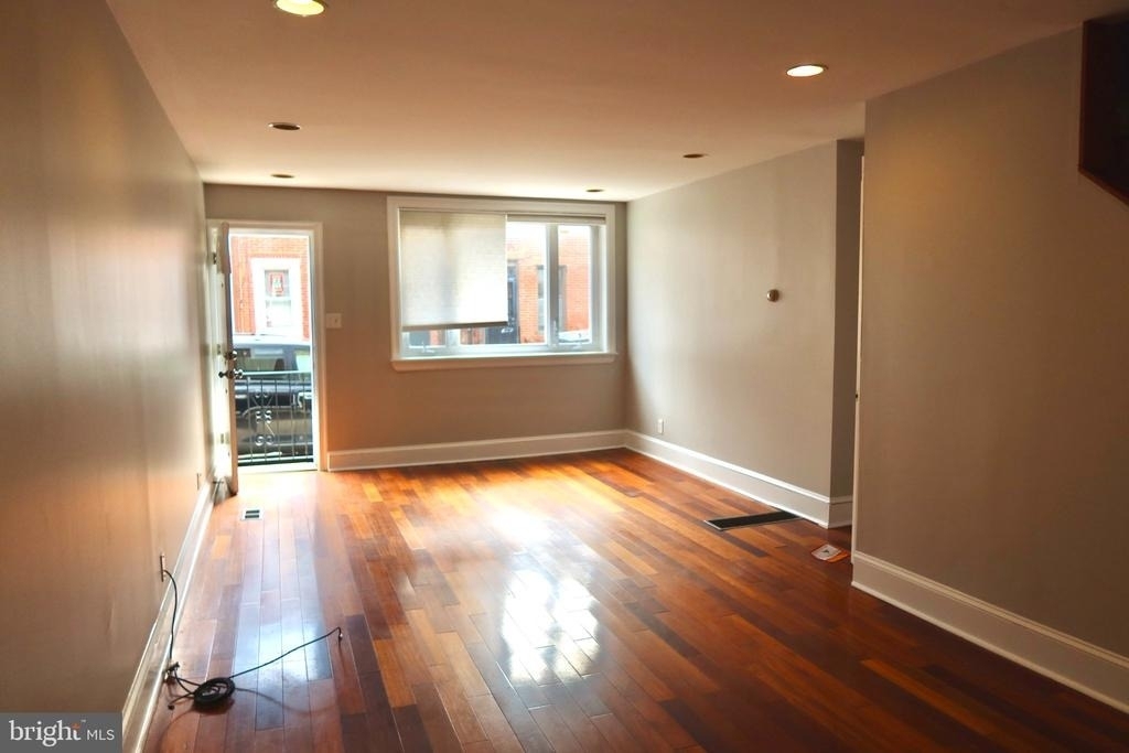 1726 S Orianna Street - Photo 2