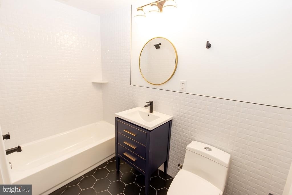 1544 N Darien Street - Photo 15