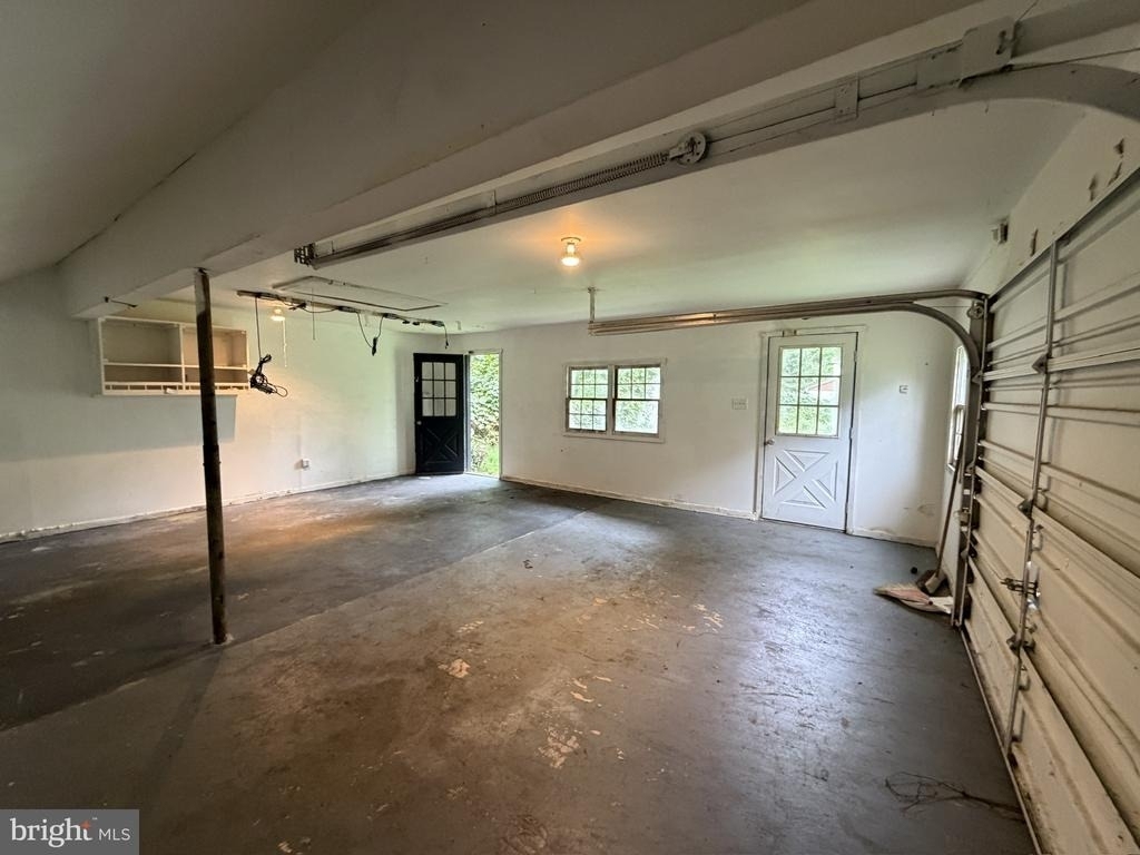 2650 Morris Road - Photo 34