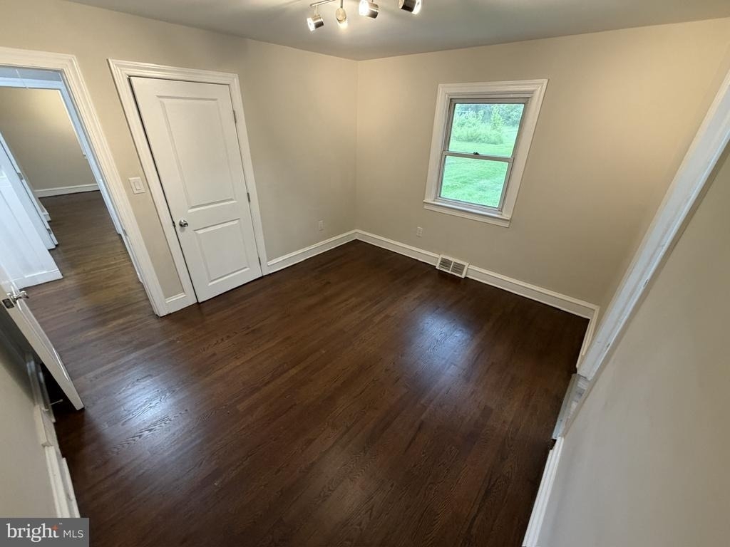 2650 Morris Road - Photo 19