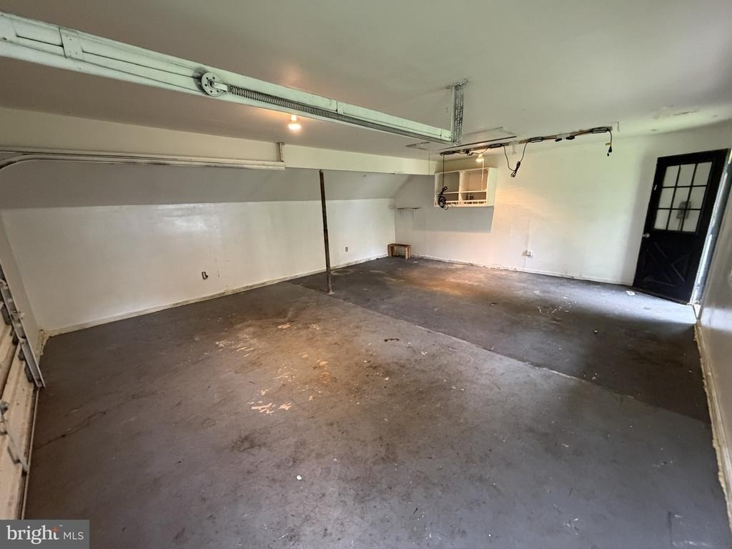 2650 Morris Road - Photo 33
