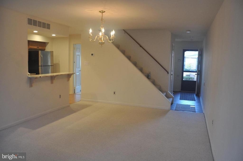 112 Woodgate Lane - Photo 5