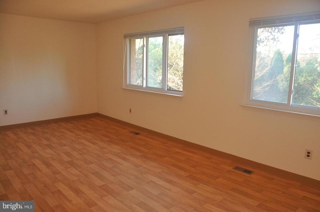 112 Woodgate Lane - Photo 13