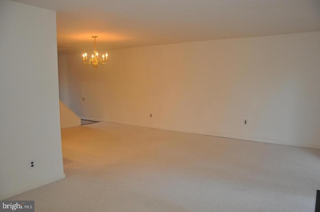112 Woodgate Lane - Photo 6