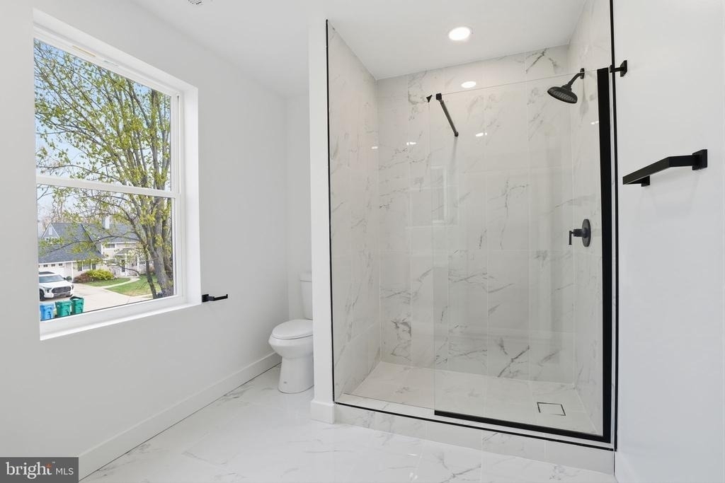 213 Holly Drive - Photo 18