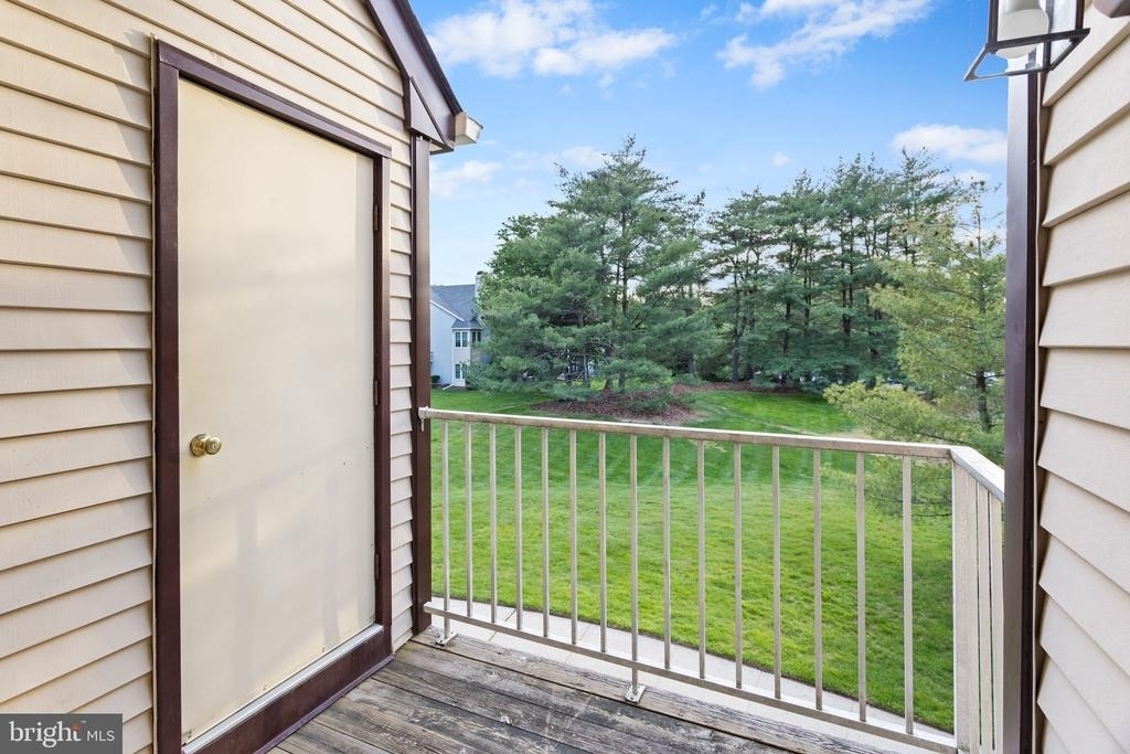 252 Andover Place - Photo 15