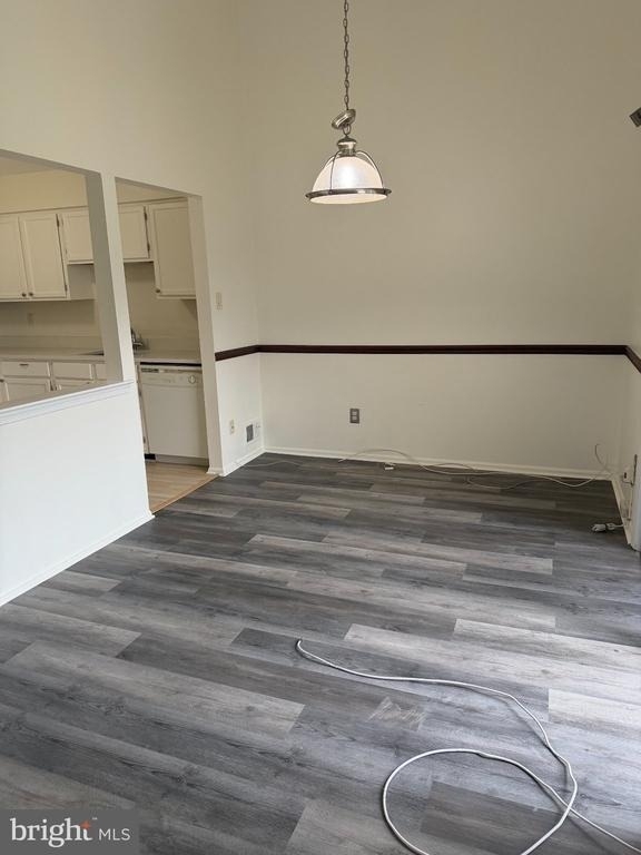252 Andover Place - Photo 8