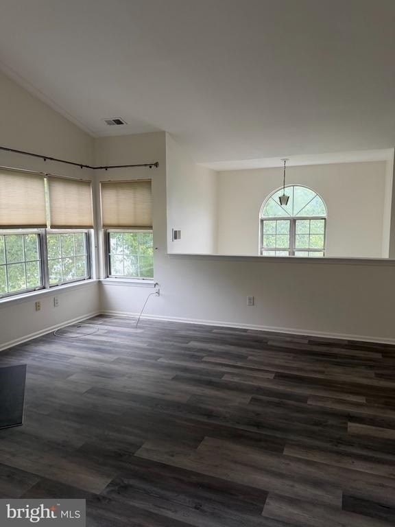 252 Andover Place - Photo 7
