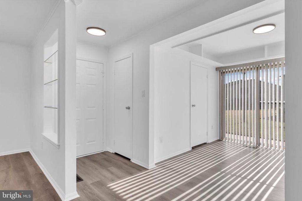 21 Uxbridge Place - Photo 2