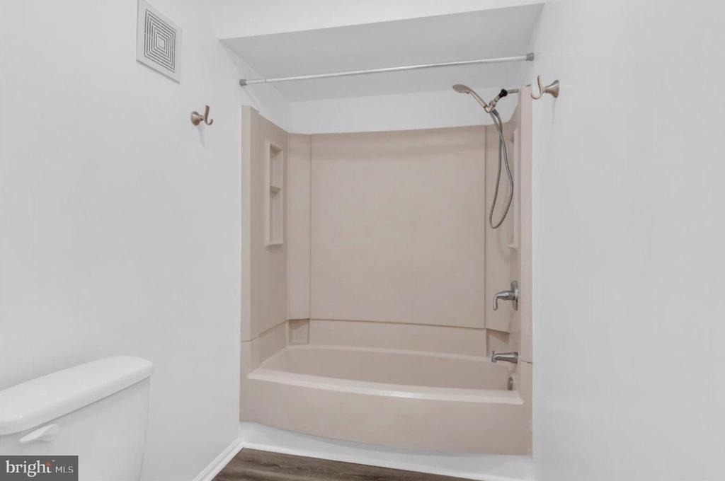 21 Uxbridge Place - Photo 9