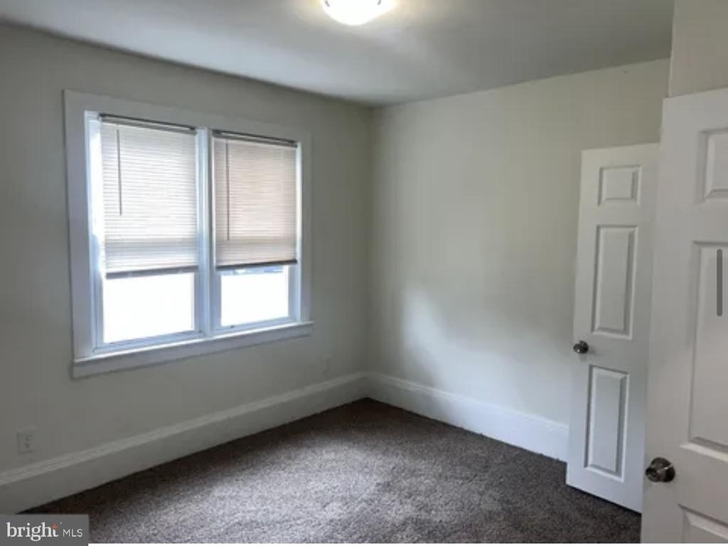 139 Oak Avenue - Photo 6