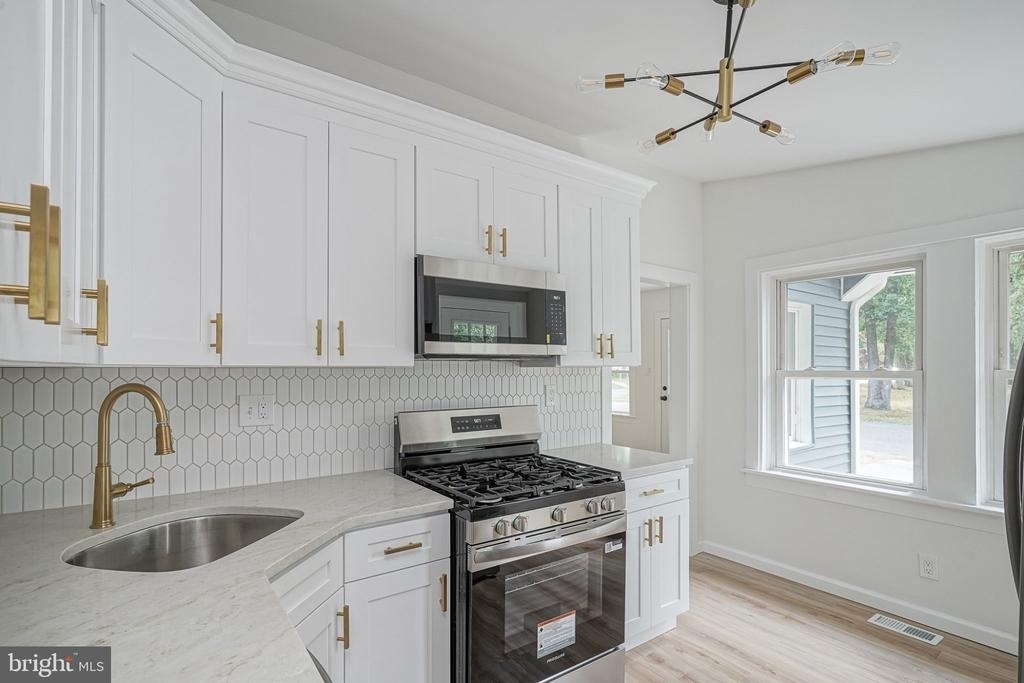 123 12th Street - Photo 22