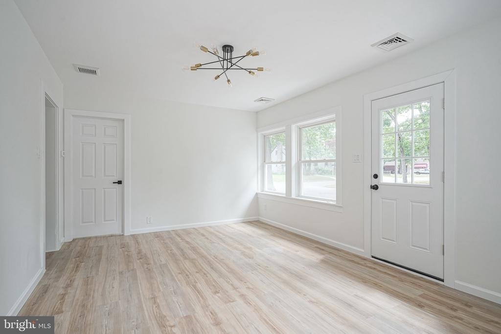 123 12th Street - Photo 19