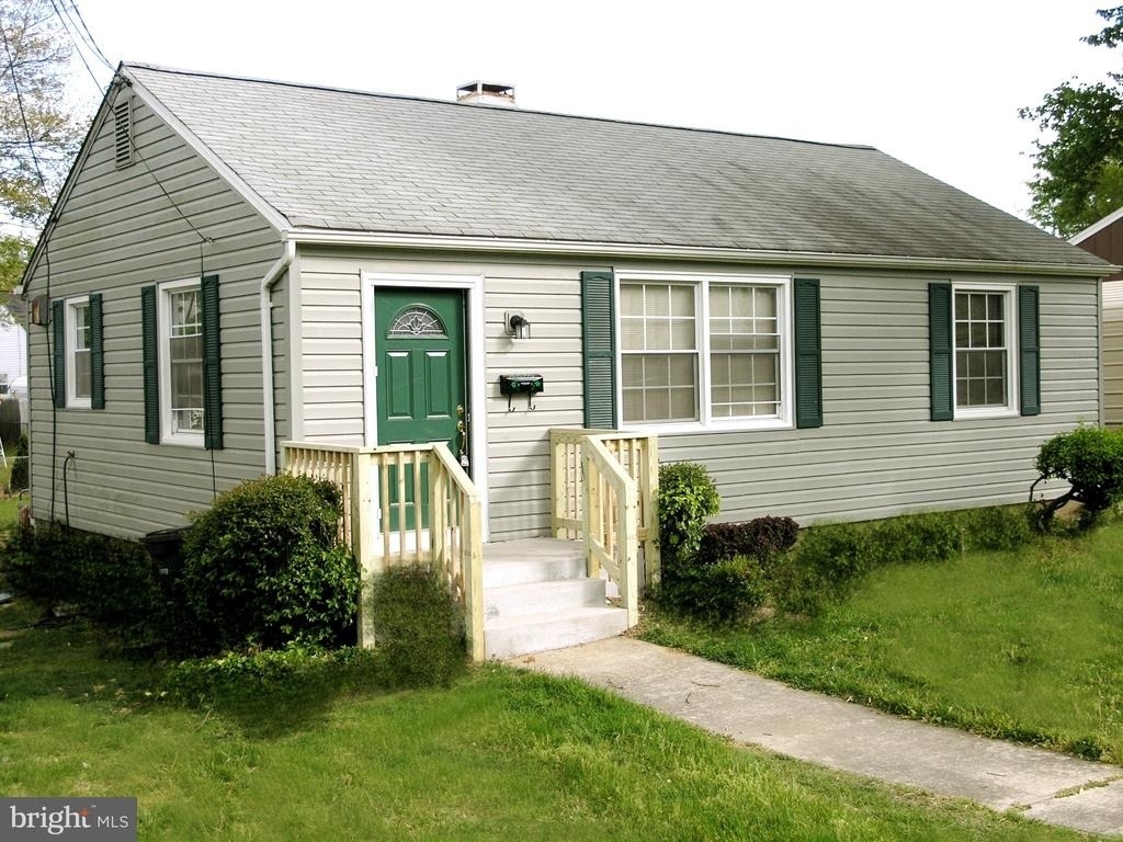 2616 Kirtland Avenue - Photo 0