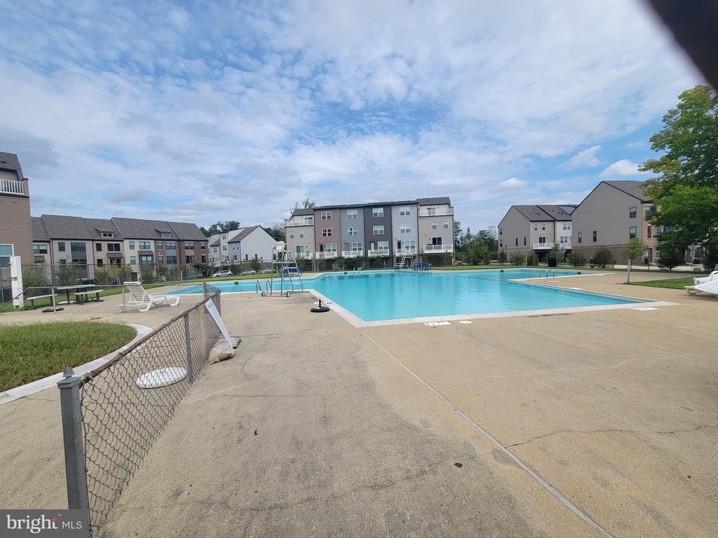3450 Toledo Terrace - Photo 29