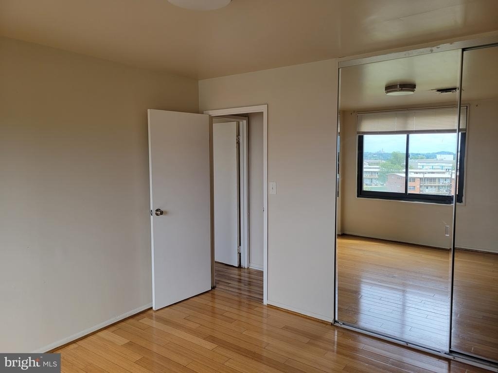 3450 Toledo Terrace - Photo 11