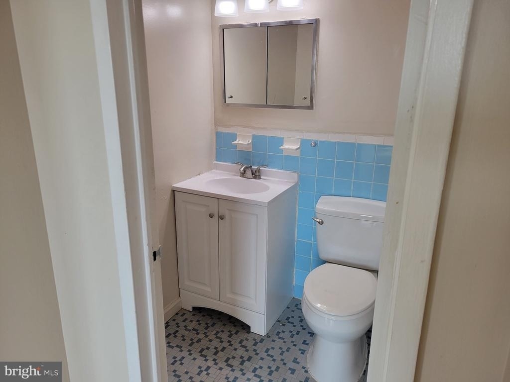 3450 Toledo Terrace - Photo 8