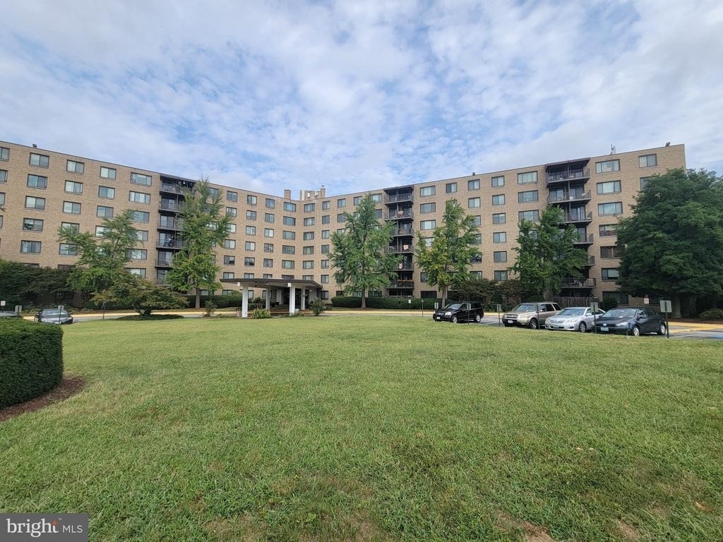 3450 Toledo Terrace - Photo 36
